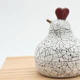 ハートのトサカの鶏小物入れ(白)