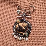 陰陽ニャンコさん　ビーズブローチ