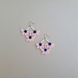 「ŞAKA ŞAKA」 -FLOWER FORTUNE PIERCE- light pink×Navy Blue