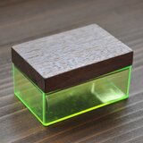 木の蓋の小物入れ【セルロイド  green】