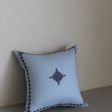 クッション(水色の刺し子)の画像