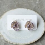 カーネーションのピアス(22-21)