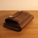 二つ折り財布