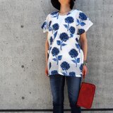 涼しく　紫陽花ブルーゴブラン織り　ブラウス