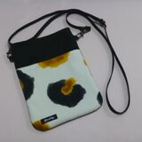 214.三毛柄　スマホショルダー　黒　スマホ用ポシェット　スマホ用ポーチ　再販