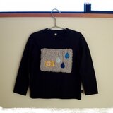アップリケTシャツ。