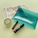 大人フェミニンなマスクケース　＜エメラルドグリーン＞　丸ごと洗えるPVC素材のマチなしポーチ