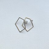 多角形のピアス