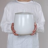 ぬか漬け容器に、お味噌、梅干しの仕込みに【岐阜県多治見産】えんける道具店の甕（かめ）4リットルの画像