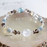 穏やかな家庭や恋愛を育む　ヒマラヤ産アイスクォーツ　アクアマリン　スモーキークォーツ　シトリン　天然石ブレスレット