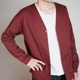 ノーカラーシャツ