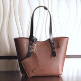 今だけ特別価格★選べるハンドル2カラー★大人のためのオイルレザー贅沢ミニトートバッグ：パーフェクト・チョコレート