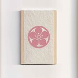壁かけ飾り「桃紋」の切り絵の画像