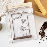 【 受注制作 】コーヒーが好きなシロクマのSMILEオーナメントの画像