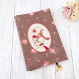 新書判・カントリーガールブックカバー(リリィ)　☆厚めの本にも対応　＊　刺しゅうの画像