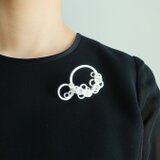 紙アートブローチ・白いシンプルサークル　七五三・入学卒業式後もおしゃれに普段使いもできる軽いアクセサリー