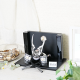 甲冑職人が作る五月人形　彫金之兜　３号サイズ　コンパクトでスタイリッシュ　収納も簡単です [Hajime - 肇 -]