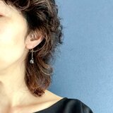 夏だね！モスアクアマリンと小さなブラックスピネルの耳飾り