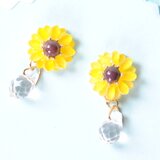 向日葵と雫のイヤリング/ピアス