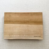 天然木の角皿 Sサイズ _サクラ（水や油の染み込みを防ぐ撥水加工）の画像