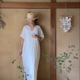 Double Gauze Tao kaftan in Natural/ダブルガーゼコットンカフタン ナチュラルの画像