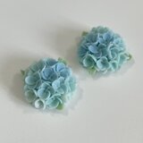【受注制作】ブルーアジサイ ピアス ポリマークレイ 花 イヤリング ハンドメイドジュエリー 樹脂粘土 手作りのジュエリー