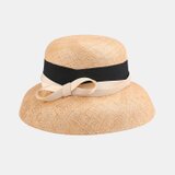 ☆超軽量 リボン付きの麦わら帽子 日焼け防止麦わら帽子 女性ファッション 2色