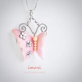 コンクシェルの羽ばたくbutterfly☆ペンダントトップ