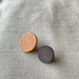 レザー丸いピンバッジセット