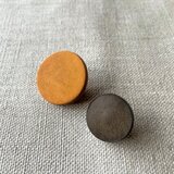 レザー丸いピンバッジセット