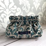 イギリスインポート生地のバネ口ポーチ　エメラルドグリーンバージョン　ポーチ