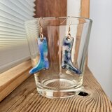 七宝焼ピアス　水色モザイクブーツ(片耳)の画像
