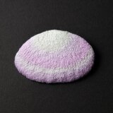 貝ブローチ　紫水晶