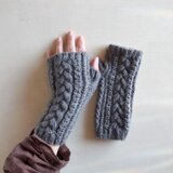 ベビーアルパカとキッドモヘアのアランハンドウォーマー・グレー●受注生産●