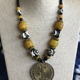 ガーナのペンダントシリーズ