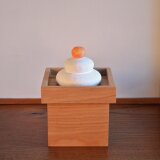 木彫りの鏡餅（箱付き）の画像