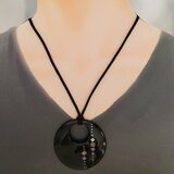 星の微笑み　漆の螺鈿ネックレス（桐箱入り）の画像
