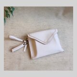 クラッチパースショルダーバッグスクエア　イタリアンレザーアリゾナホワイト