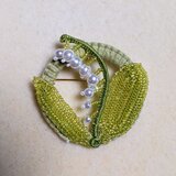 すずらんブローチB