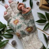 春の庭〜編み込み模様の指先フリー手袋