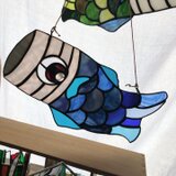 ステンドグラスの青いこいのぼり　大