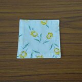 チューリップ柄の布コースター　２枚セット