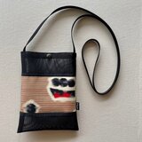 銘仙メッシュポシェット・ブラック・縞とモチーフ