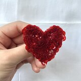 "cute kirari heart "キュートなきらりハート　スパンコール刺繍ブローチ