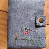 くるくるおみみの犬 カードケース