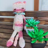 ベビーカラーのネコちゃん