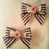 ギンガムチェックのリボンピン