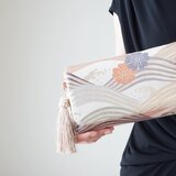 【桜　荒波青海波模様　シルク帯リメイク 2Wayクラッチ＆ハンドバッグ】結婚式、パーティー、お呼ばれの日に。の画像
