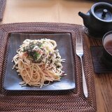 アカシア材羽反り角皿の画像