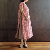 フレンチスリーブ・コンビネーションドレス　レッドドット／グレイッシュモーブの画像